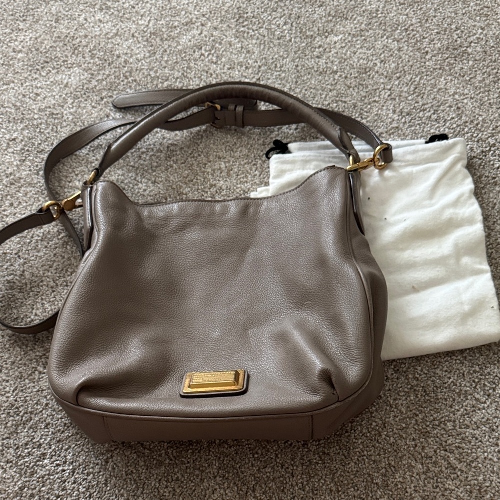 Marc Jacobs Elegant Brown Leather Shoulder Bag